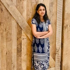 Meet your Posher, Deepika